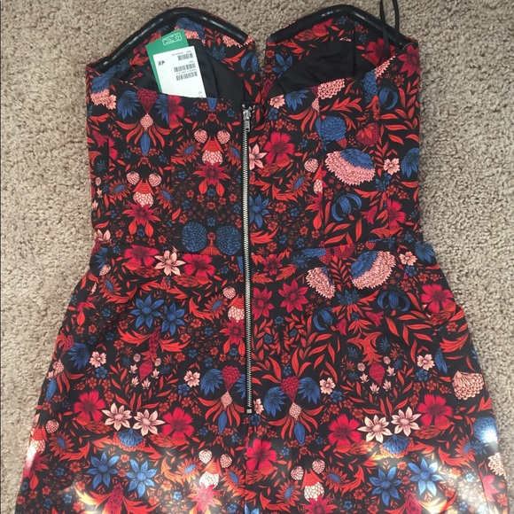 Mini Jumper - Picture 3 of 5